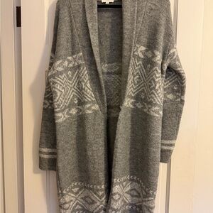a loves a Gray Women's Cardigan Size Small